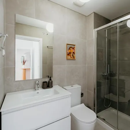 Lägenhet Orange House - Elegant Two-bedroom 1e