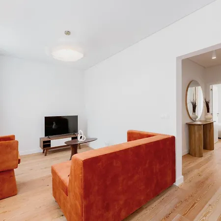 Orange House - Elegant Two-bedroom 1e Apartamento