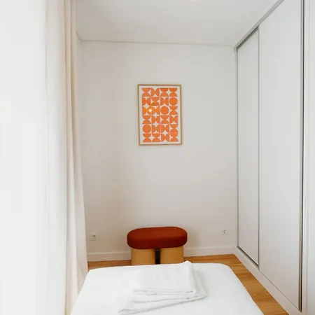 Apartamento Orange House - Elegant Two-bedroom 1e Lisboa