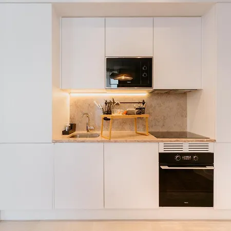 Orange House - Elegant Two-bedroom 1e Апартаменты Лиссабон