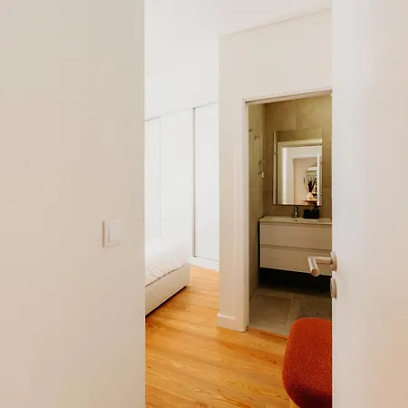Orange House - Elegant Two-bedroom 1e * 리스본