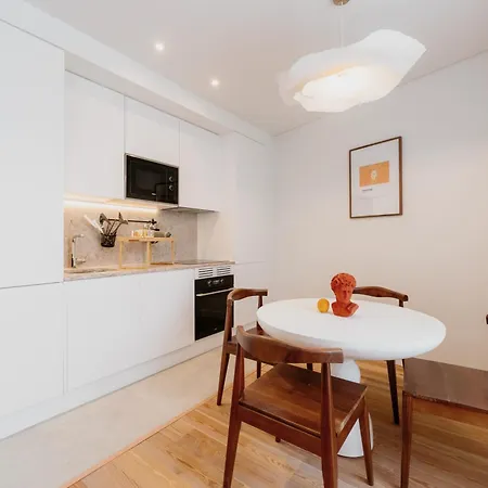 Orange House - Elegant Two-bedroom 1e 아파트 리스본